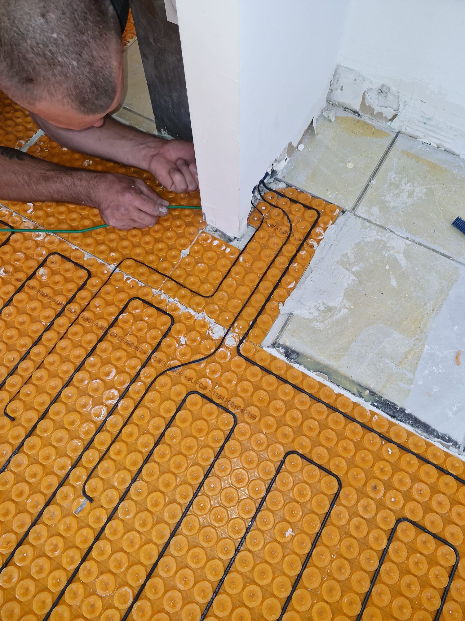 Rénovation complète d'une maison individuelle avec mobilier sur mesure — vue 3