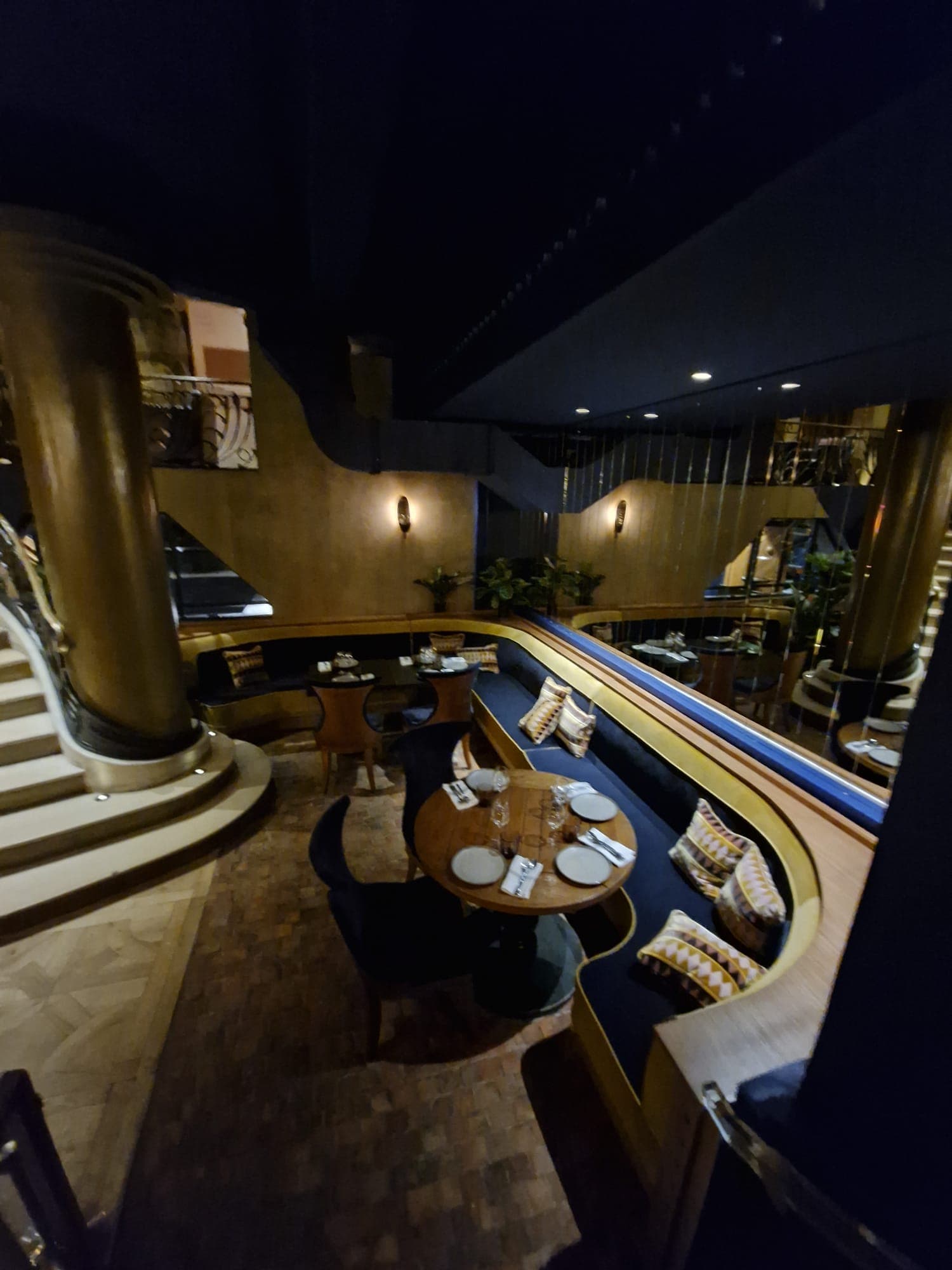 Rénovation intérieure d'un restaurant à Paris — vue 6